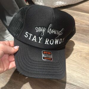 Trucker hat